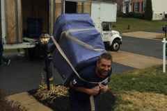 Our guys put their back into your move!